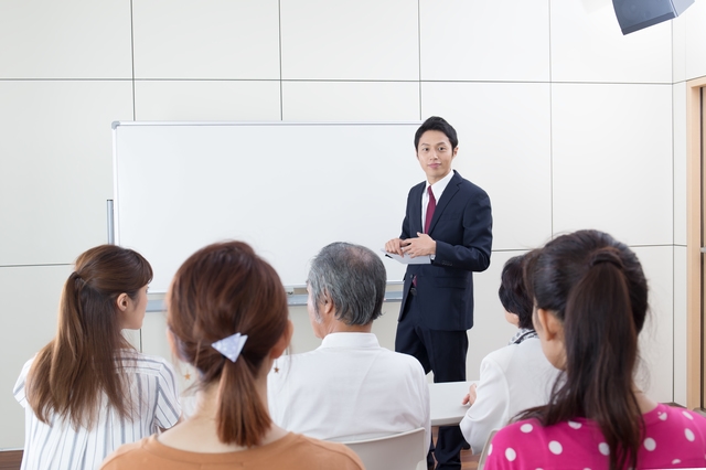 転職の説明会の様子